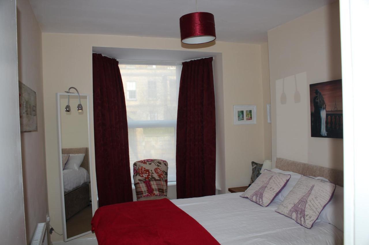 Cadame Apartment Whitby Bagian luar foto